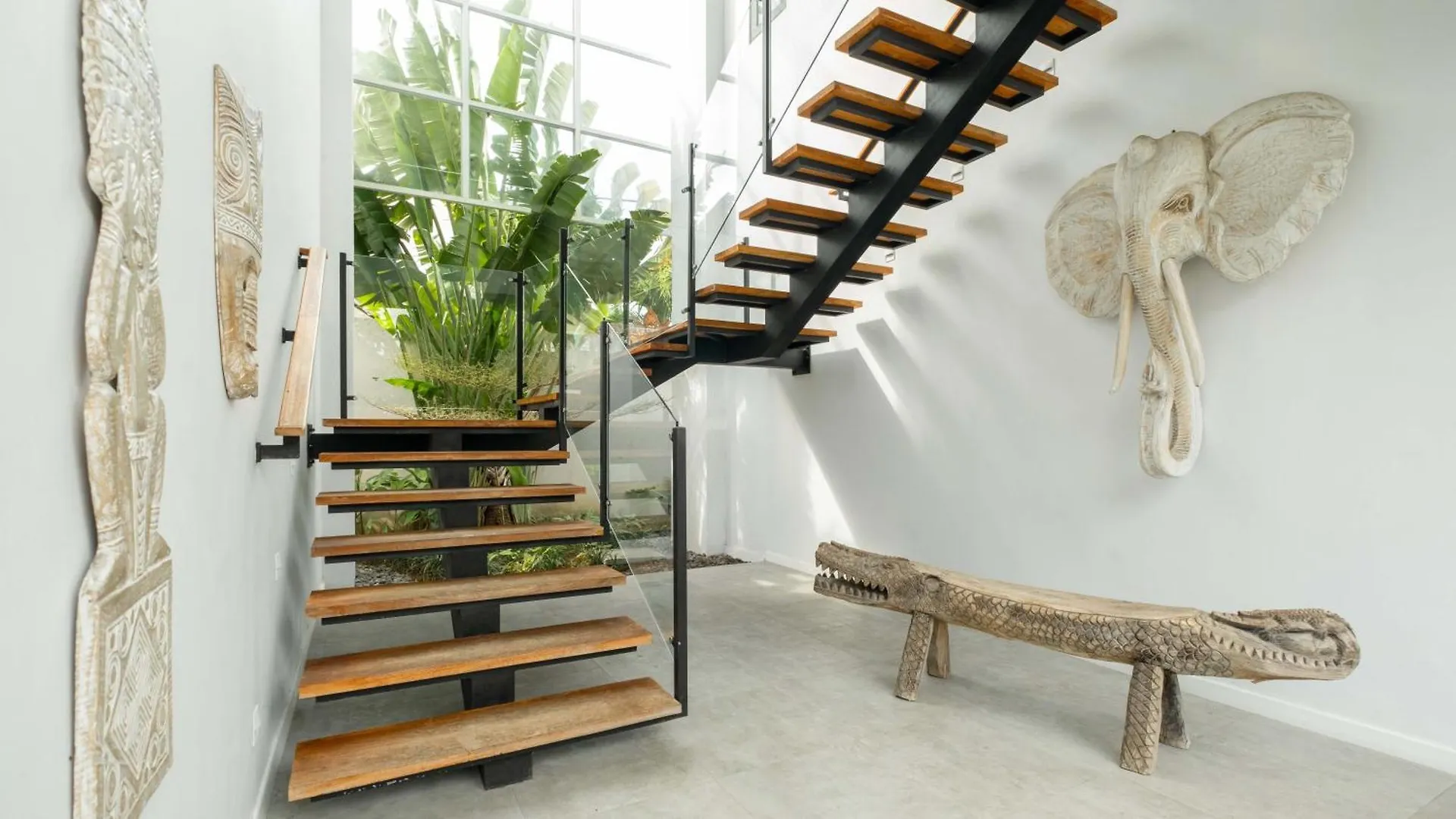 Villa Nikaia By Villa Finder Seminyak Indonesien