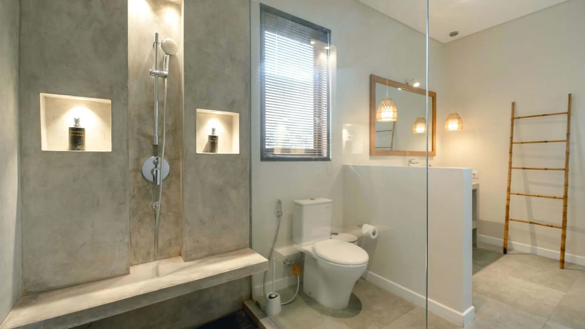 Villa Nikaia By Villa Finder Seminyak