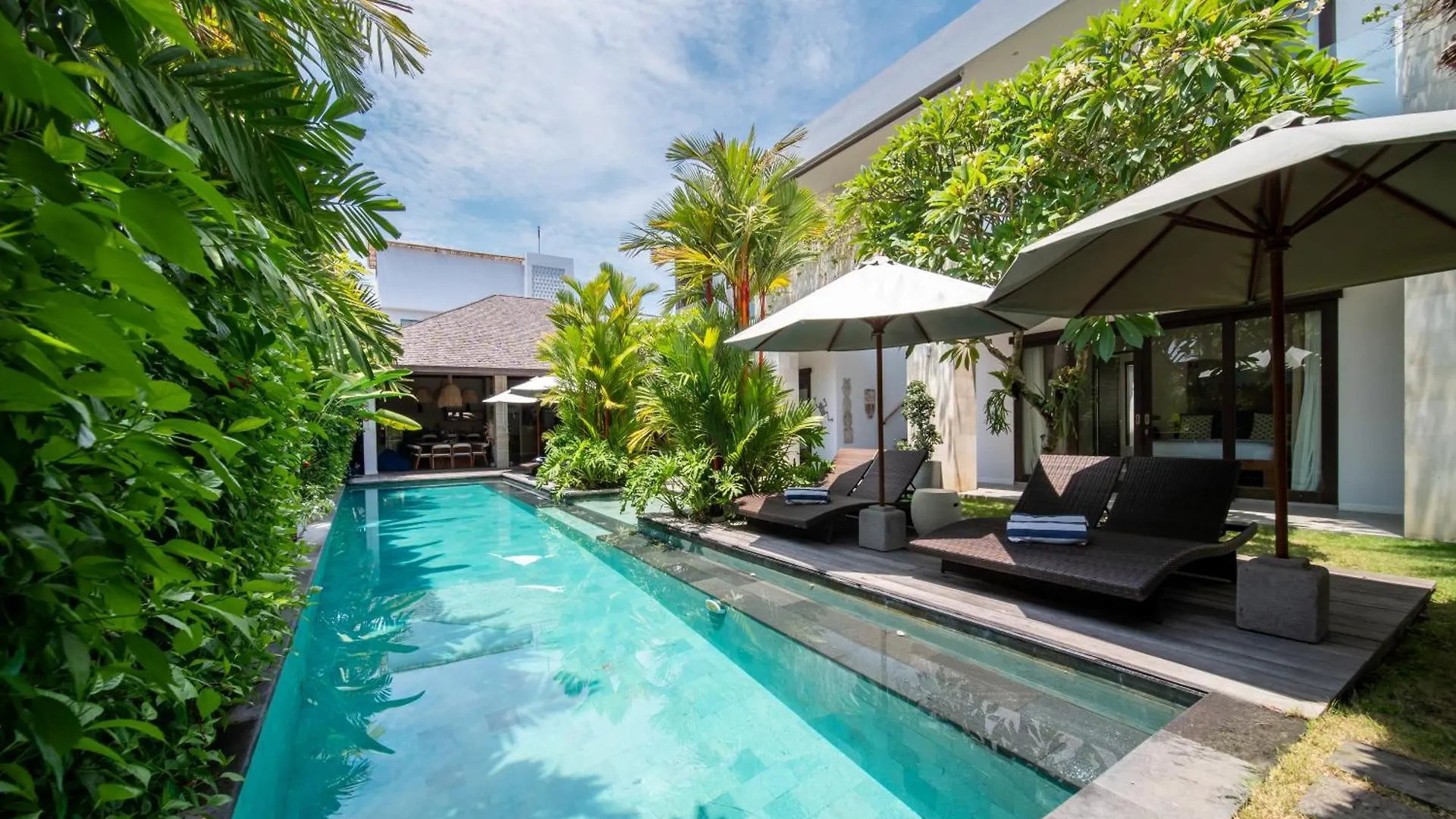 Villa Nikaia By Villa Finder Seminyak