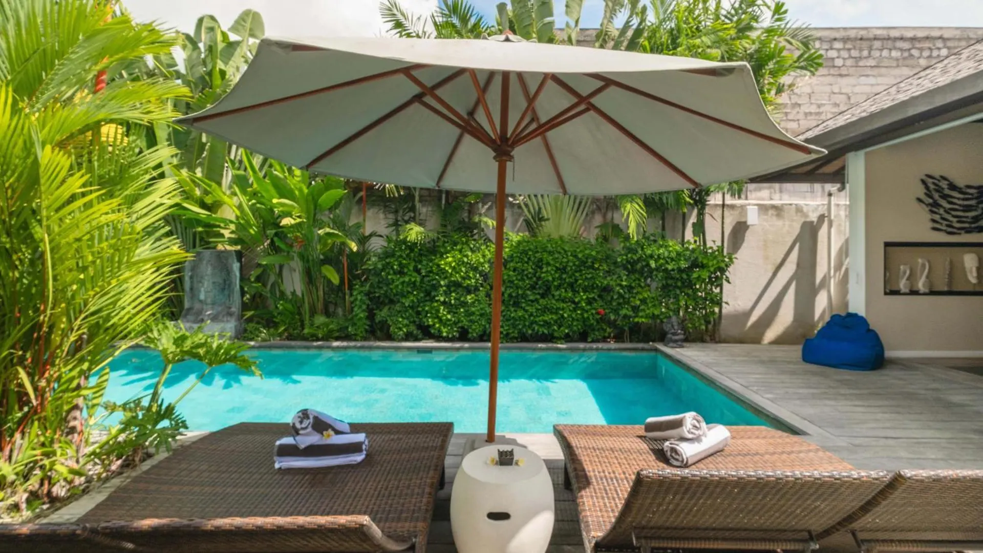 Villa Nikaia By Villa Finder Seminyak   Seminyak (Bali)