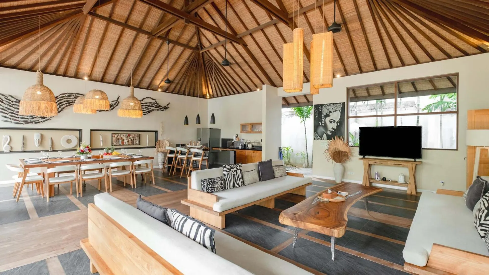 Villa Nikaia By Villa Finder Seminyak